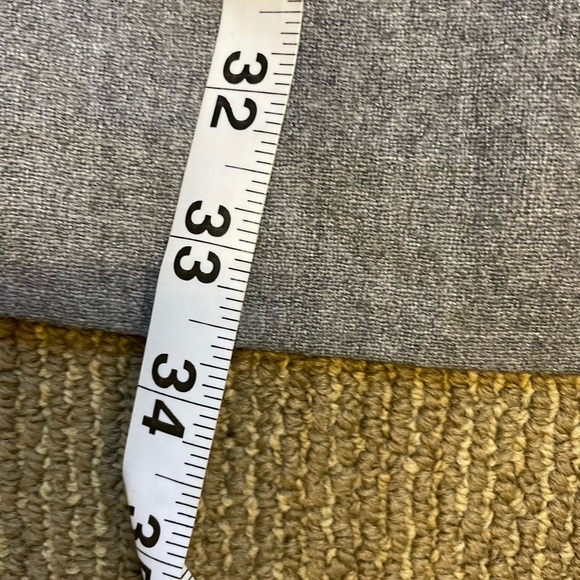 UNIQLO short sleeve grey shift dress with back zip and front pockets size XS - Picture 8 of 10